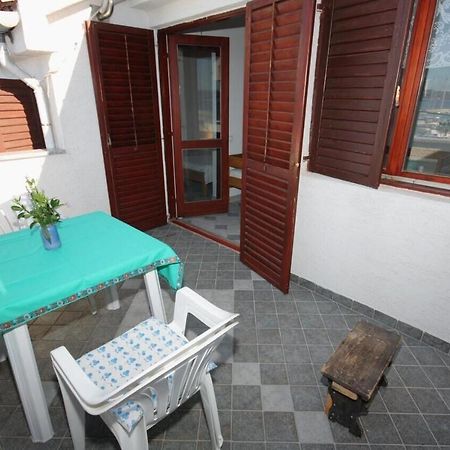 Apartments Ana Бибине Екстериор снимка